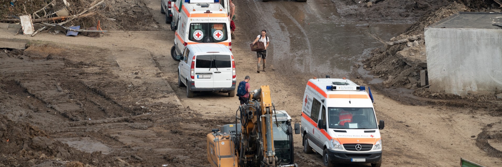 Foto: Einsatz des DRK bei der Hochwasserkatastrophe in Rheinland-Pfalz